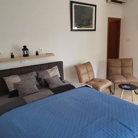 Sandra Apartment *