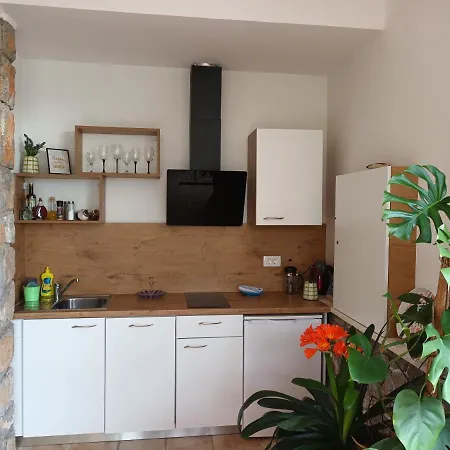 Apartment Sandra